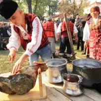 Празник на Еленския Бут